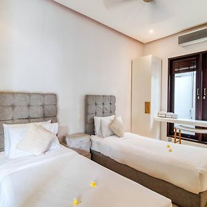 Villa à 3 Chambres à Coucher
